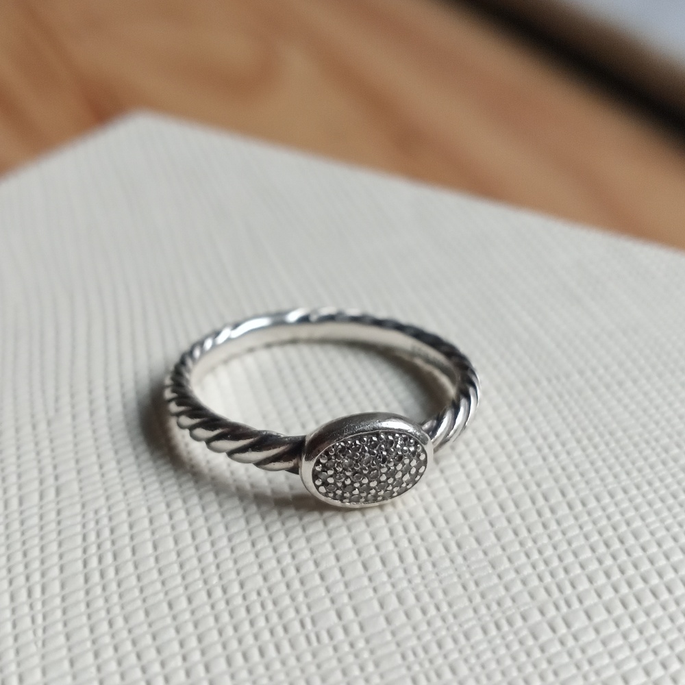 David Yurman Silver Twisted Ring with Pave Accents Size 5 - Picture 2 of 8